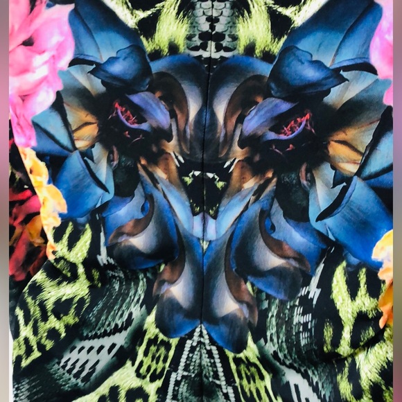 Roberto Cavalli Multicolor Women's 3/4 Sleeve Top/ Blouse . Size 38 - Picture 7 of 12